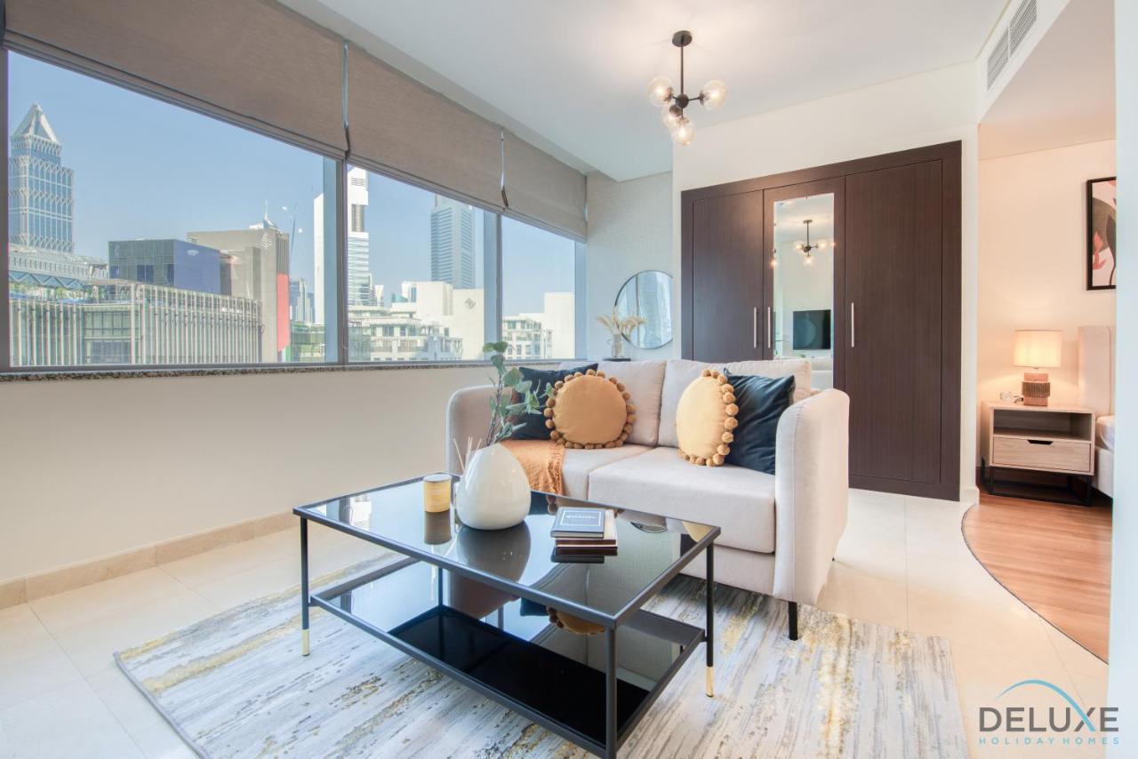 Unbeatable Rate Stylish 1Br With Balcony Near Metro By Deluxe Holiday Homes Dubai Exteriör bild